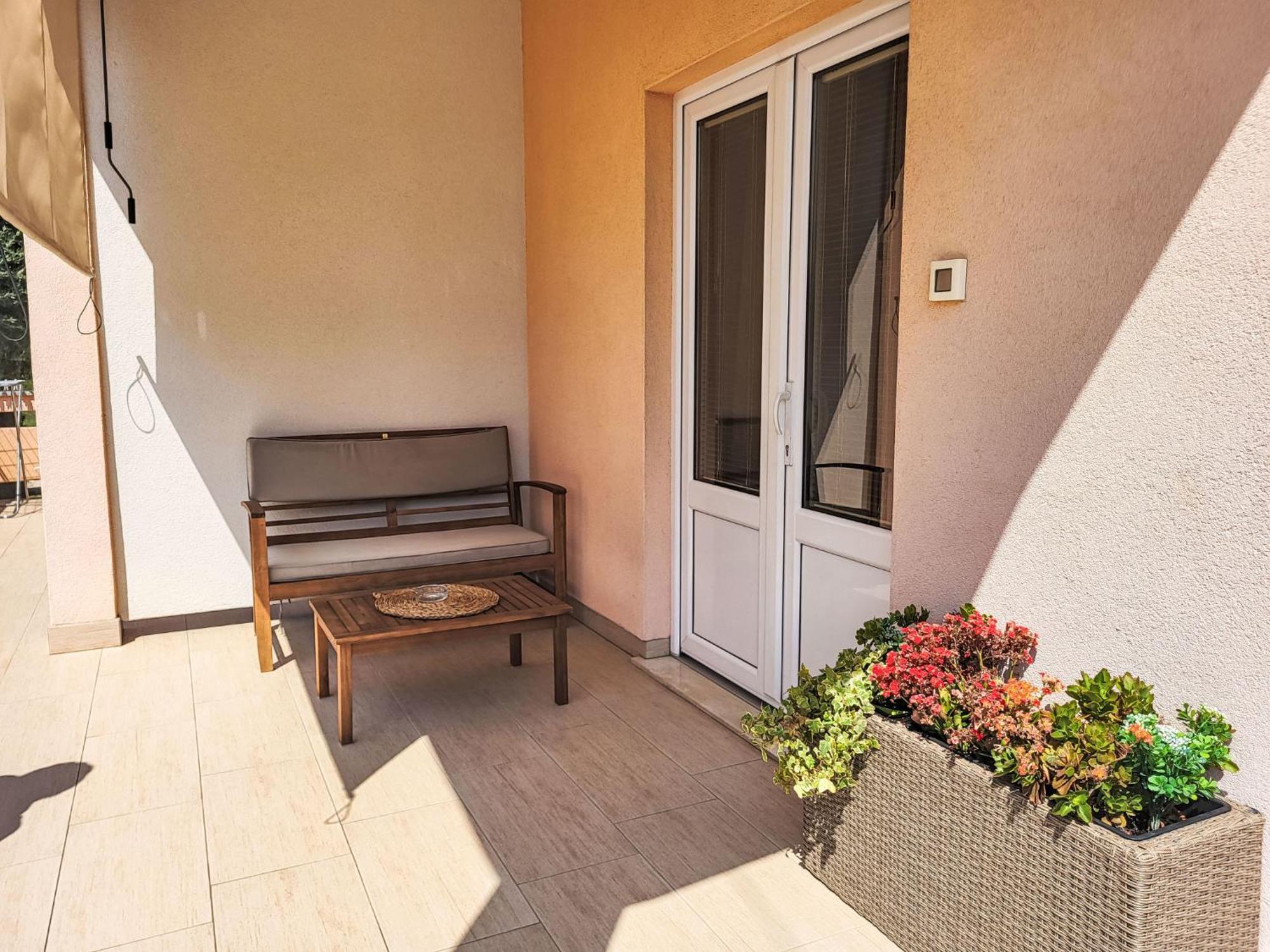 Holiday Home Ive By Interhome Petrcane Exteriör bild